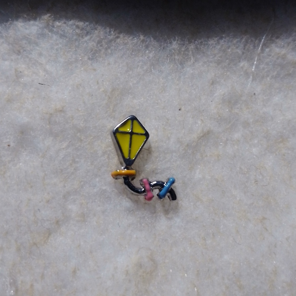 Origami owl kite charm
